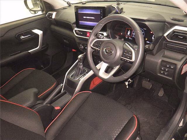 DAIHATSU ROCKY