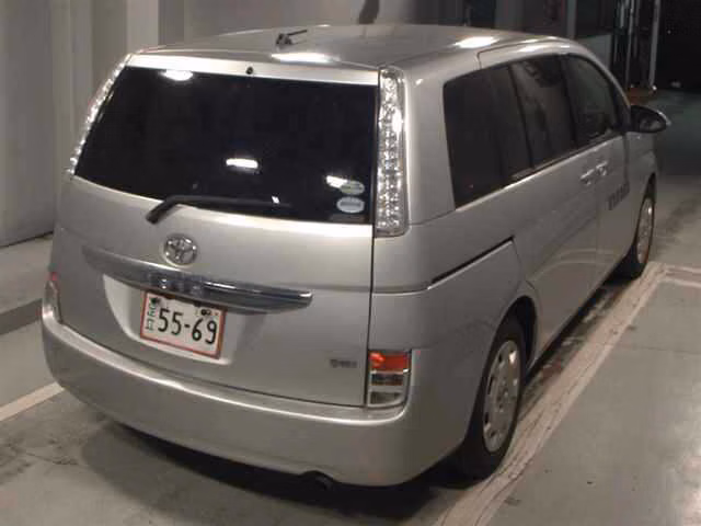 TOYOTA ISIS