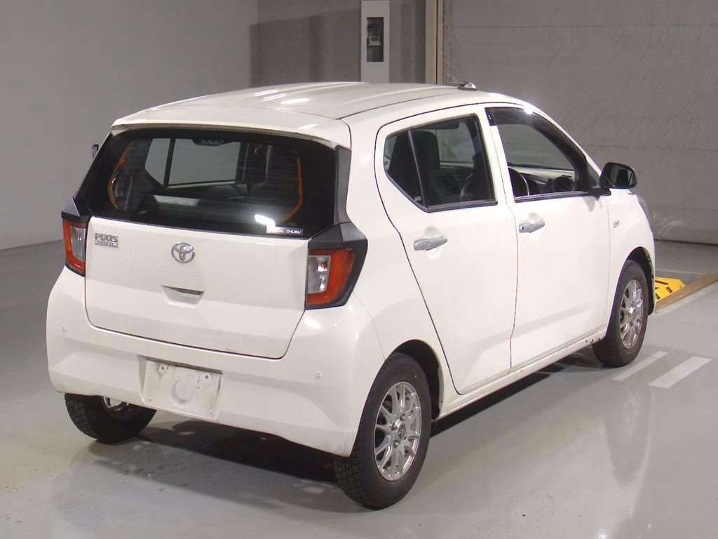 TOYOTA PIXIS EPOCH