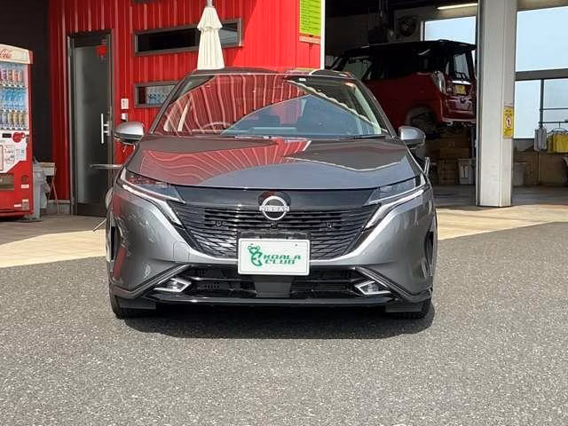 Nissan Aura