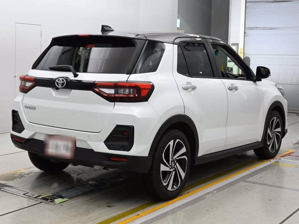 TOYOTA RAIZE