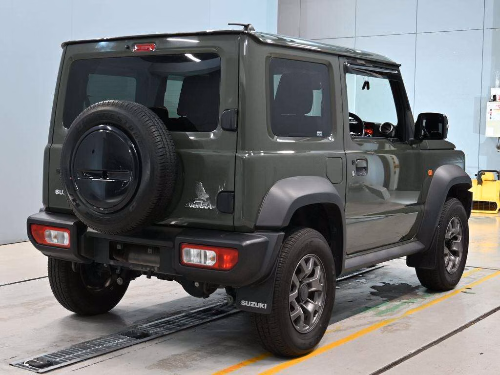SUZUKI JIMNY SIERRA