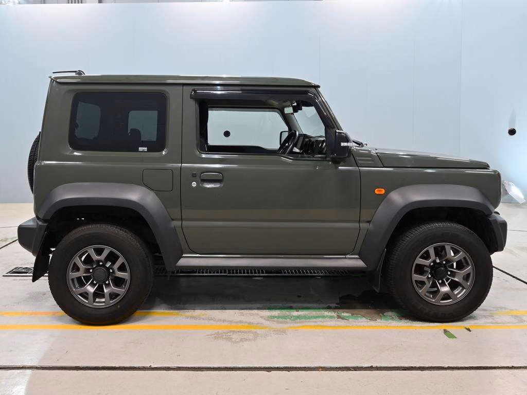 SUZUKI JIMNY SIERRA