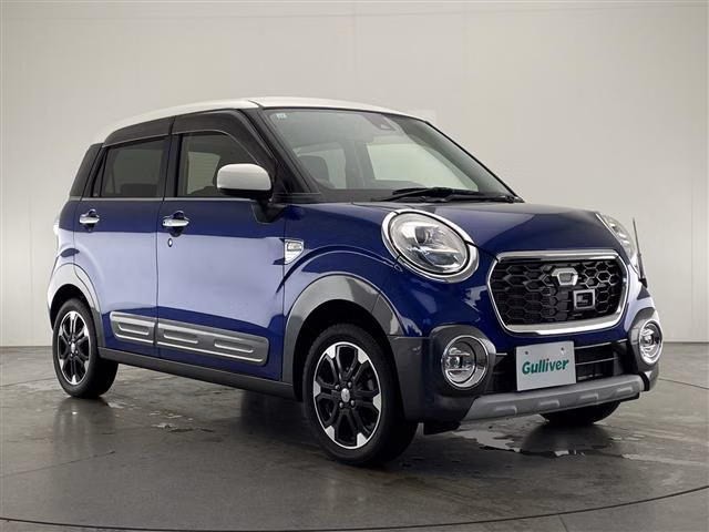 DAIHATSU CAST