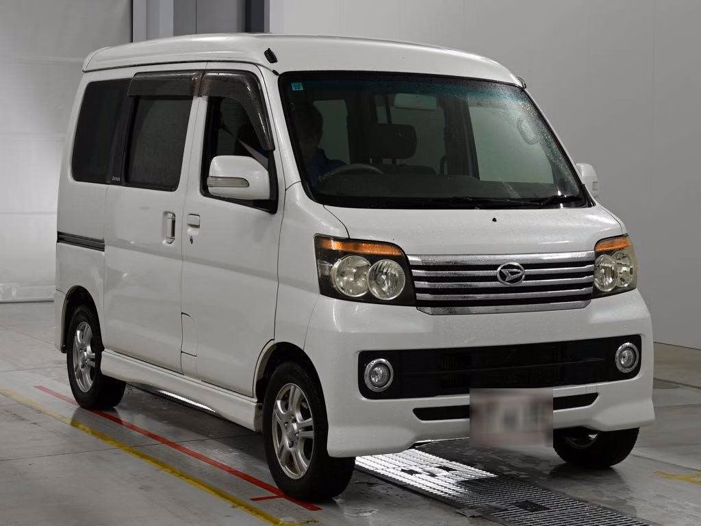 DAIHATSU ATRAI