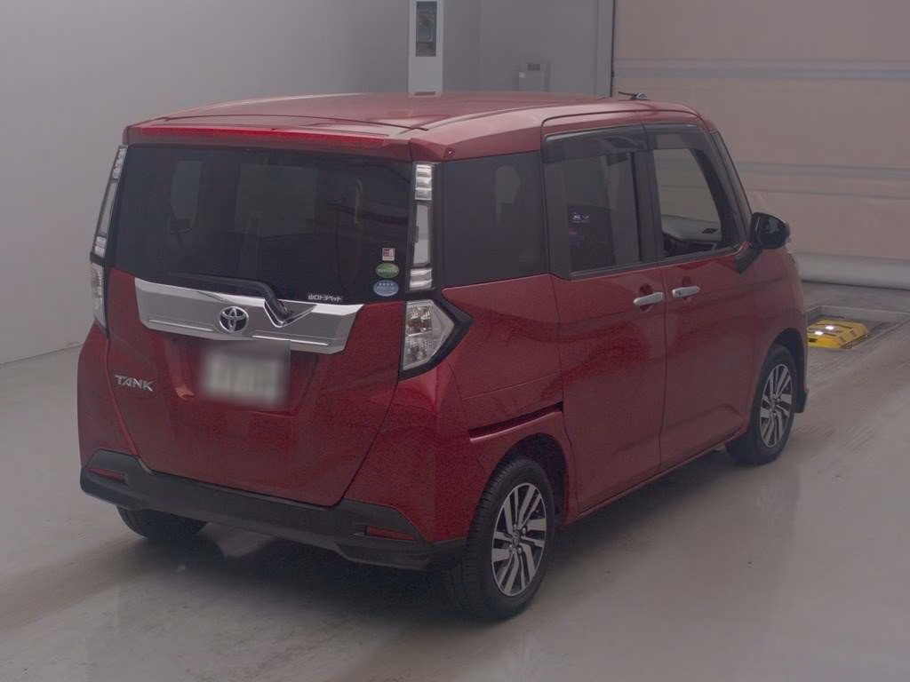 TOYOTA TANK