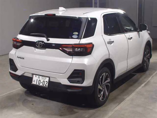 TOYOTA RAIZE