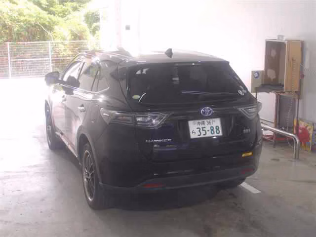 TOYOTA HARRIER