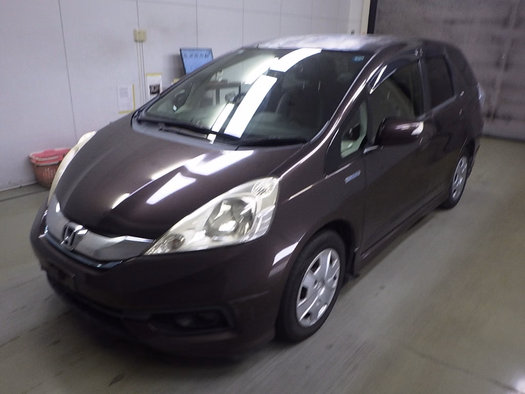 HONDA FIT SHUTTLE