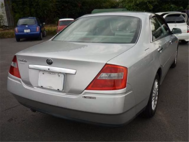 Nissan Cedric