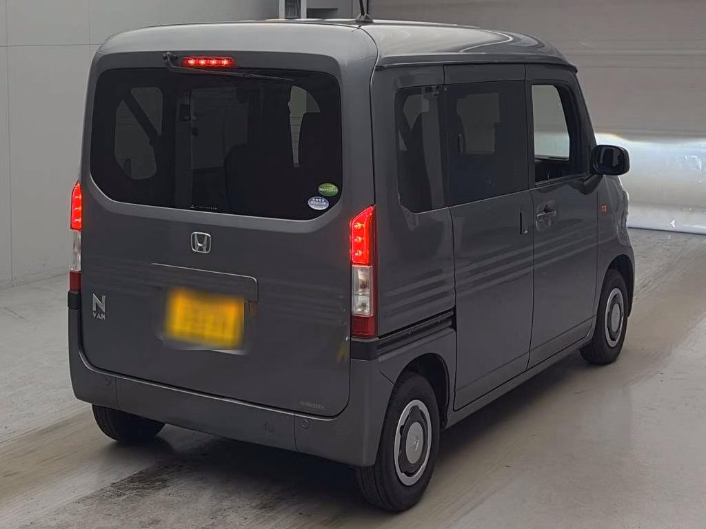 HONDA N-VAN