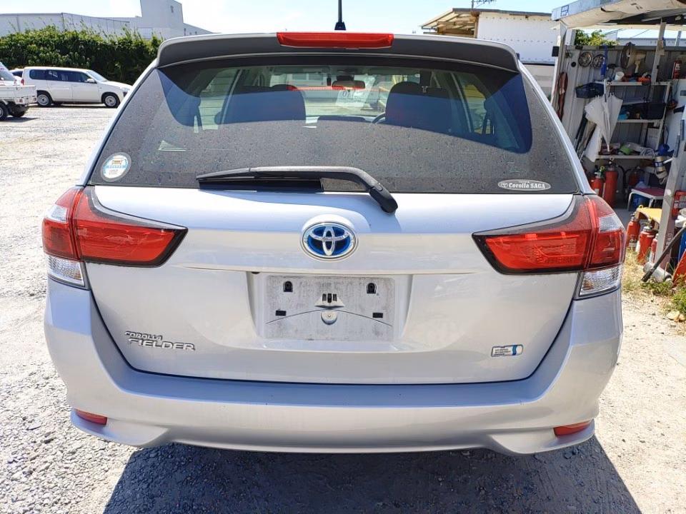 TOYOTA COROLLA FIELDER