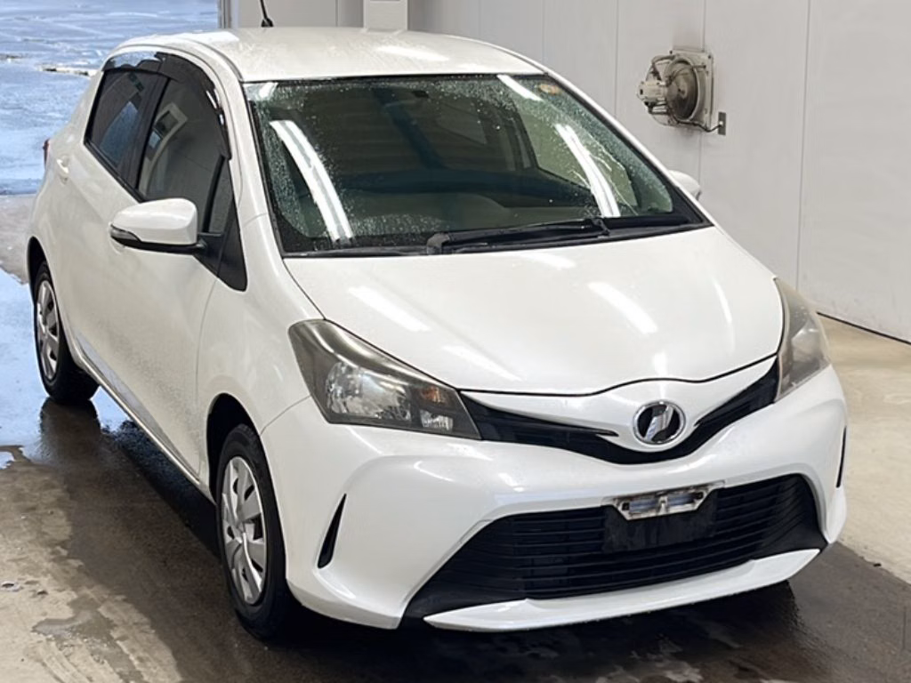 TOYOTA VITZ