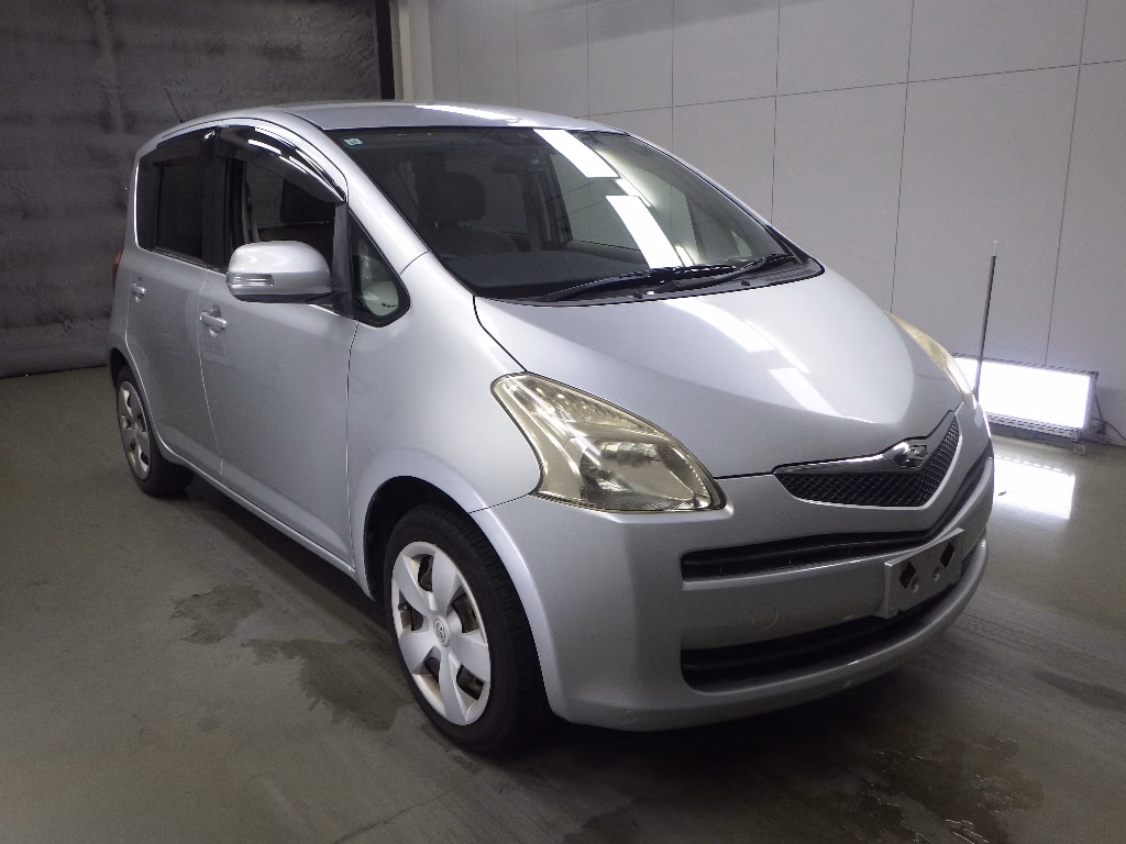 TOYOTA RACTIS