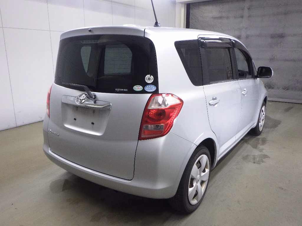 TOYOTA RACTIS