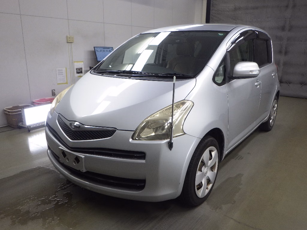 TOYOTA RACTIS