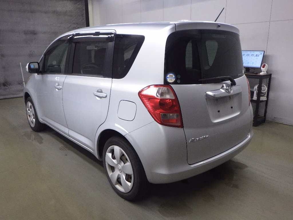TOYOTA RACTIS