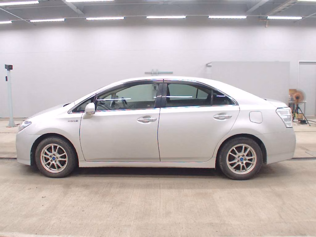 TOYOTA SAI