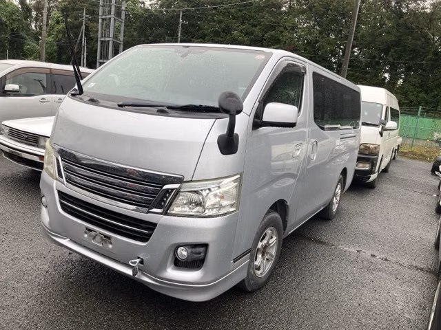 NISSAN NV350 CARAVAN