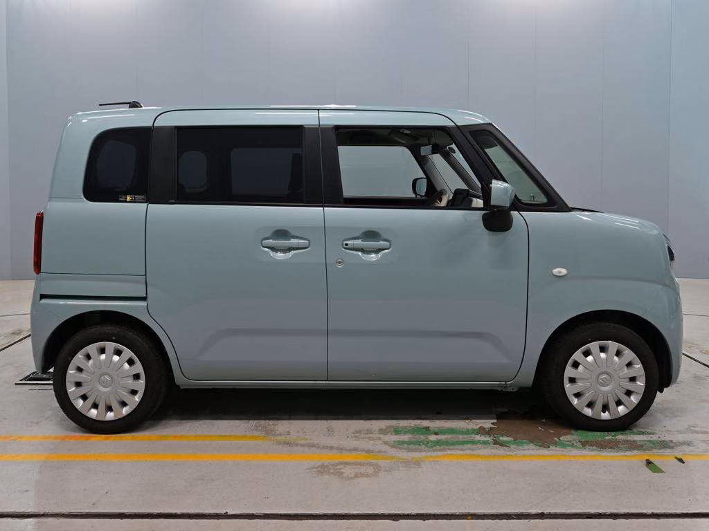 SUZUKI WAGON R SMILE