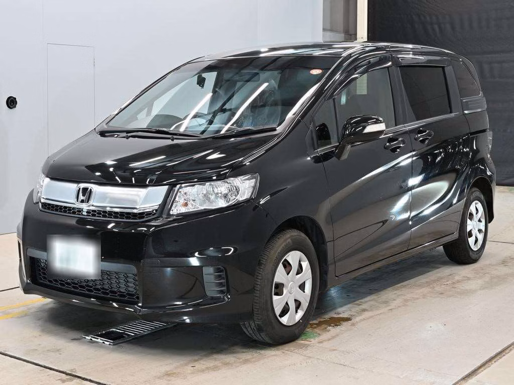 HONDA FREED SPIKE