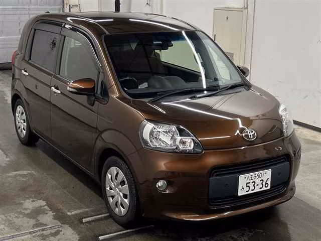 TOYOTA PORTE
