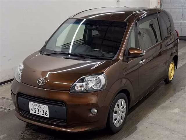 TOYOTA PORTE