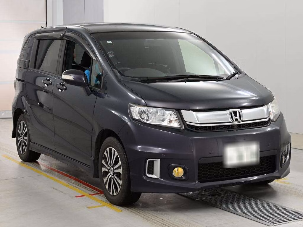 HONDA FREED SPIKE