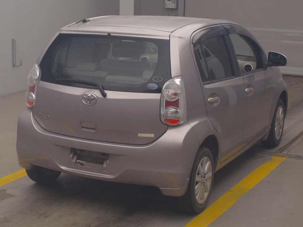 TOYOTA PASSO