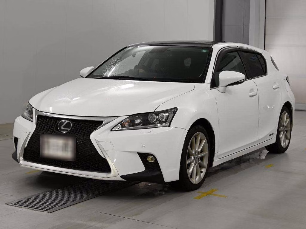 LEXUS CT200H