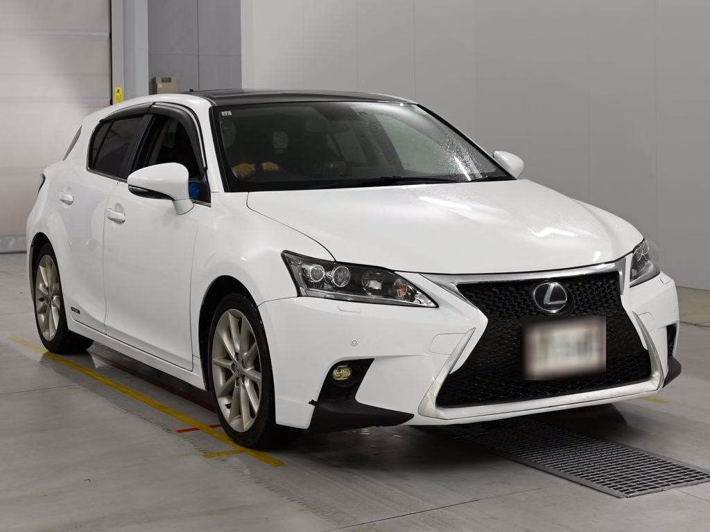 LEXUS CT200H