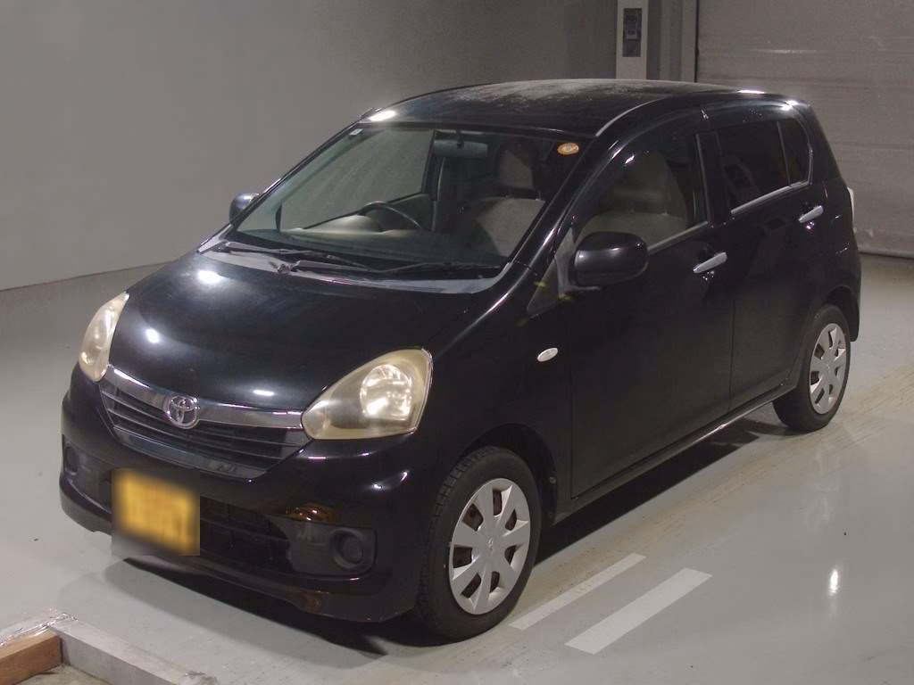 TOYOTA PIXIS EPOCH