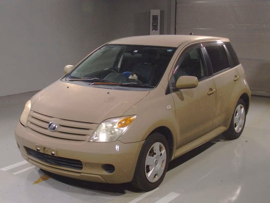 TOYOTA IST
