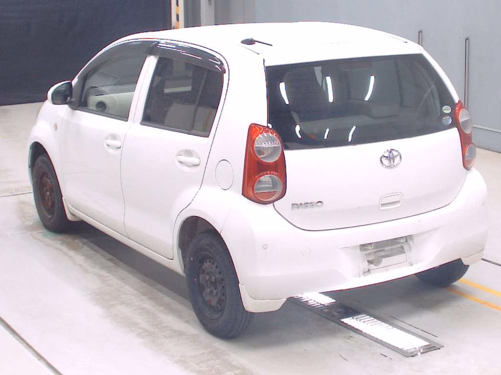 TOYOTA PASSO
