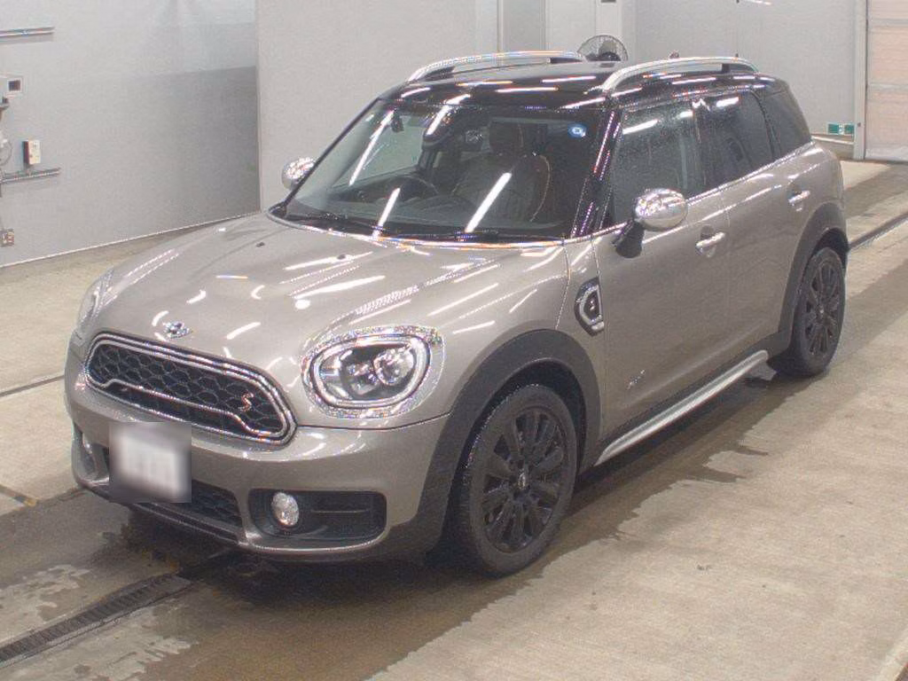 MINI CROSSOVER