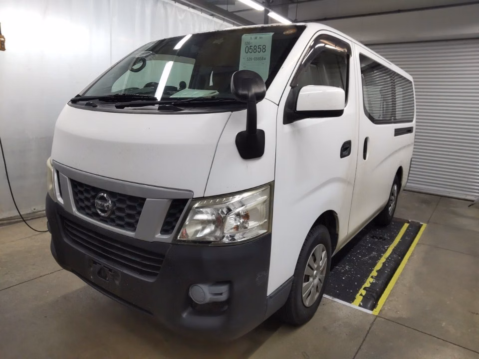 NISSAN NV350 CARAVAN