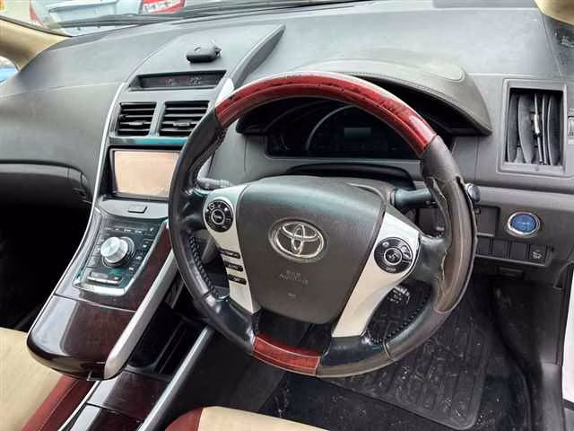 TOYOTA SAI