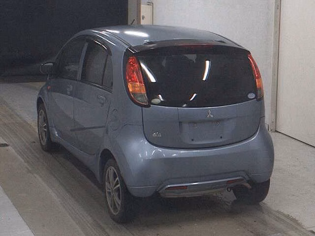 MITSUBISHI I