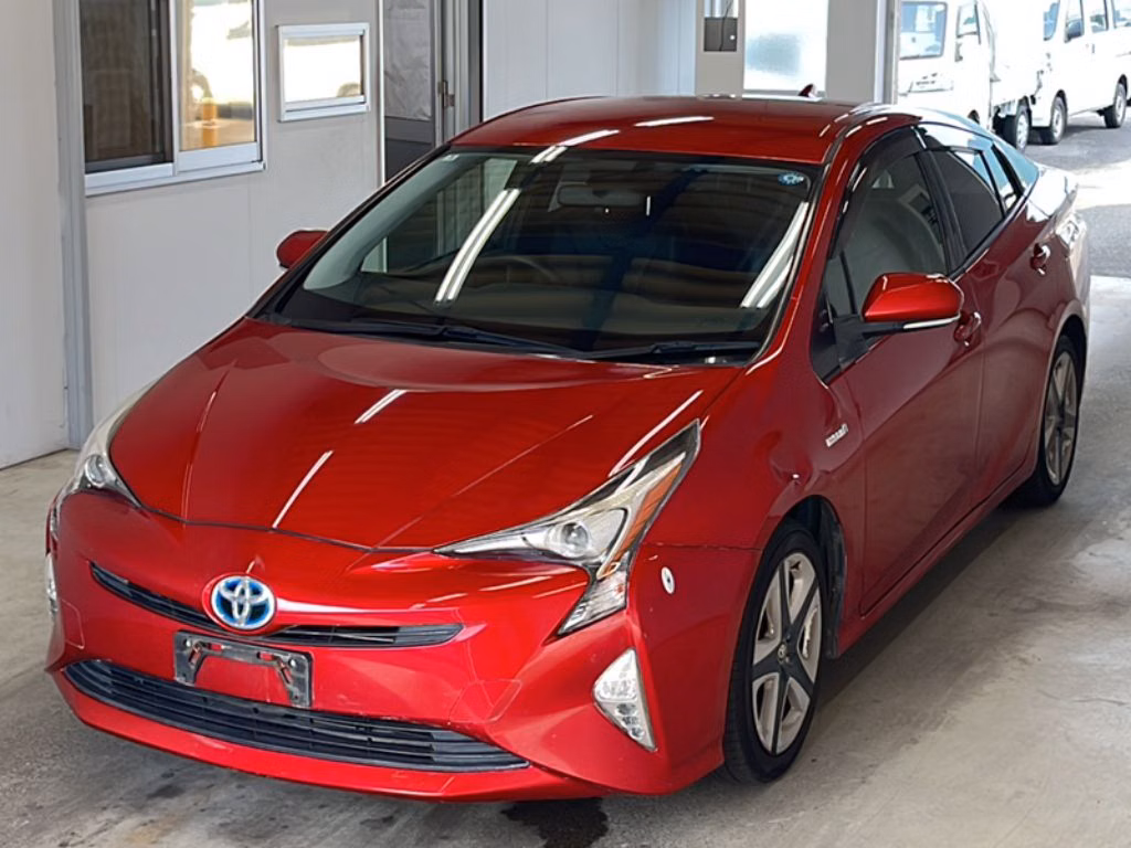 TOYOTA PRIUS