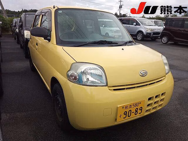DAIHATSU ESSE