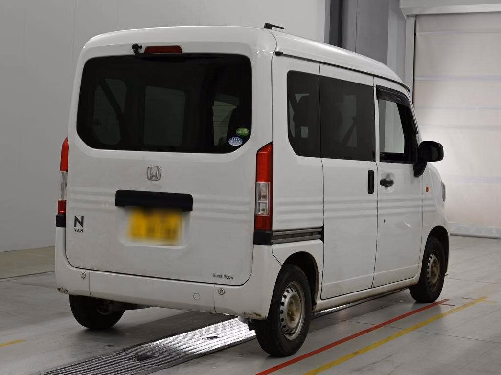 HONDA N-VAN