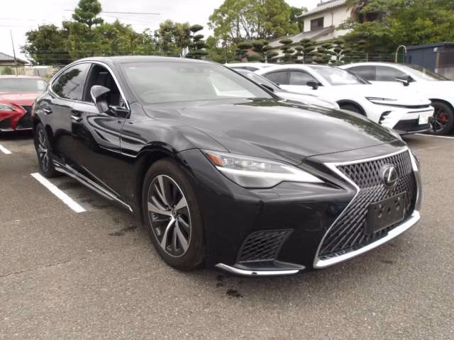 LEXUS LS500