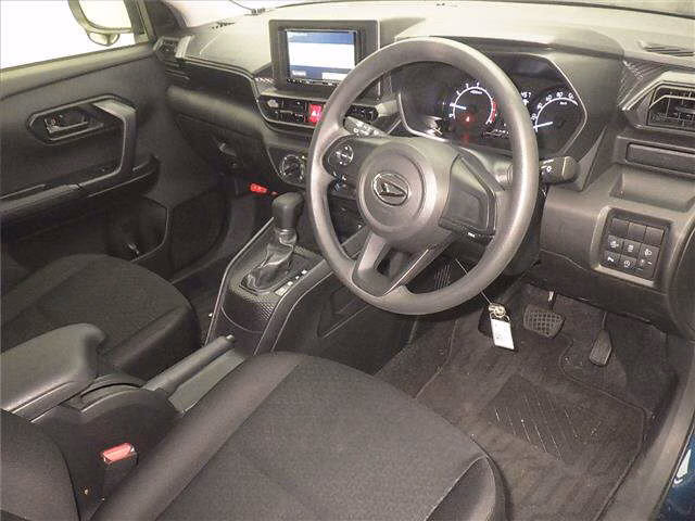 DAIHATSU ROCKY