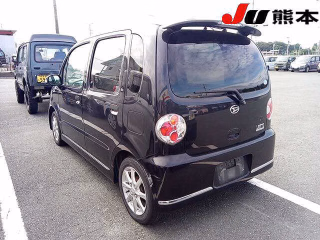 DAIHATSU MOVE LATTE