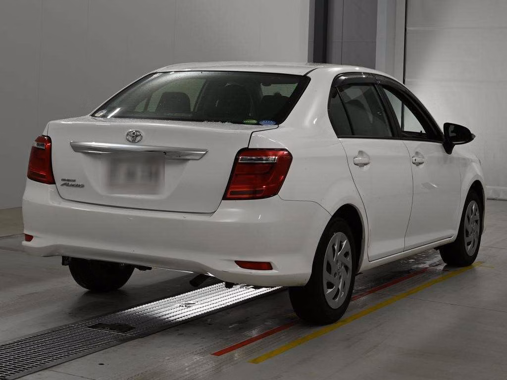 TOYOTA COROLLA AXIO