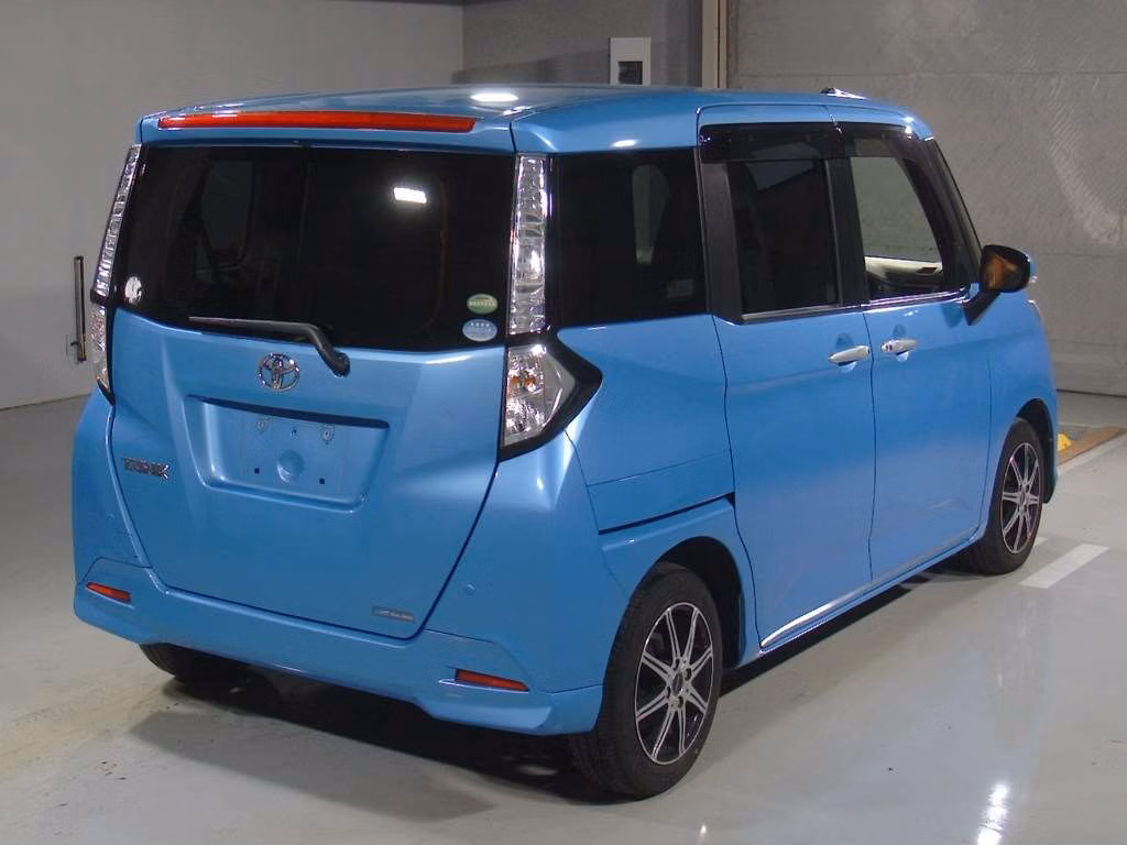 TOYOTA TANK