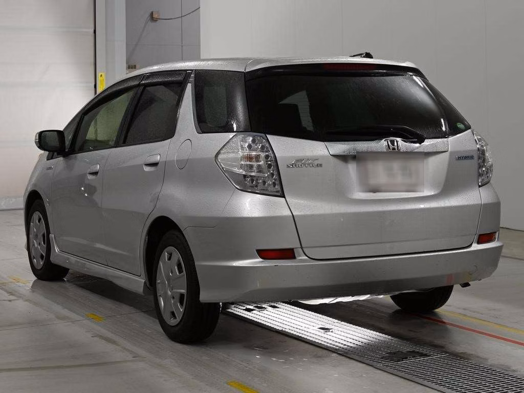 HONDA FIT SHUTTLE