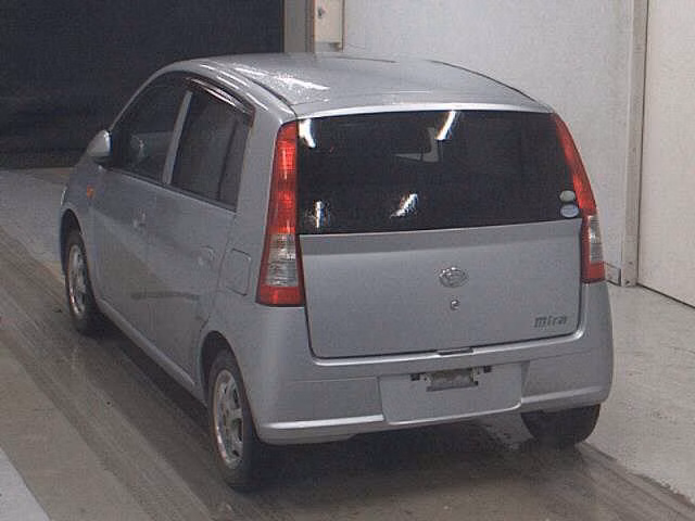 DAIHATSU MIRA