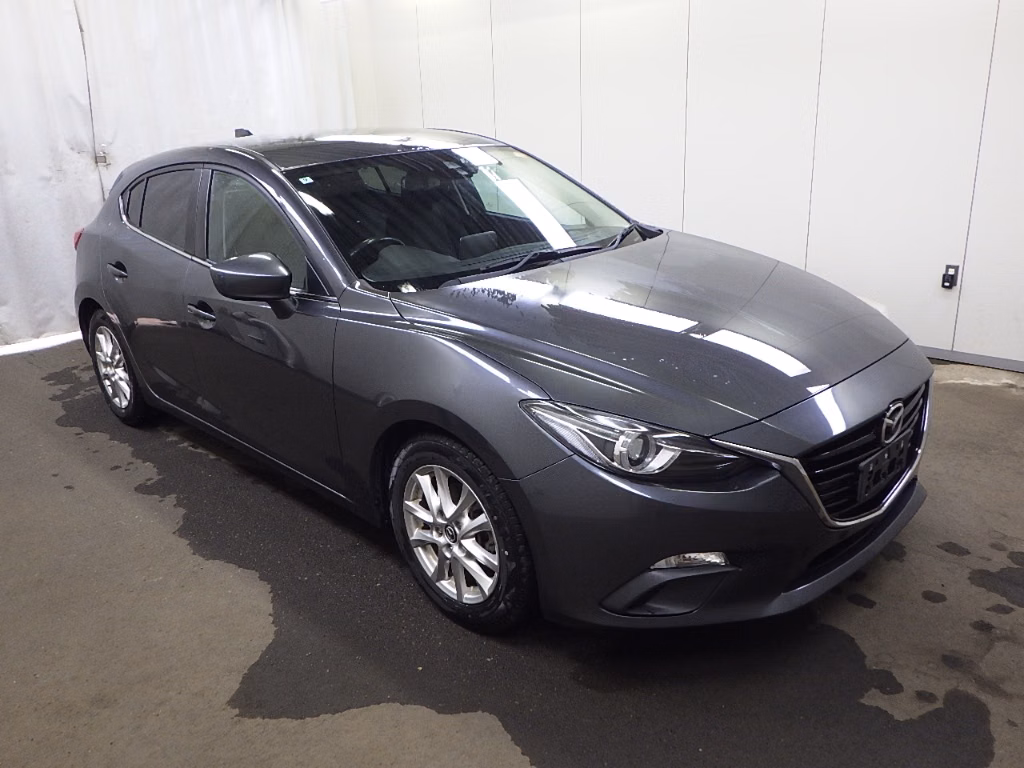 MAZDA AXELA