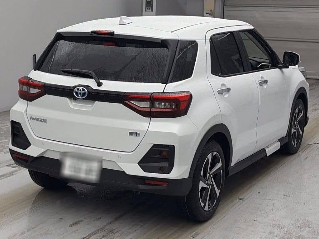 TOYOTA RAIZE